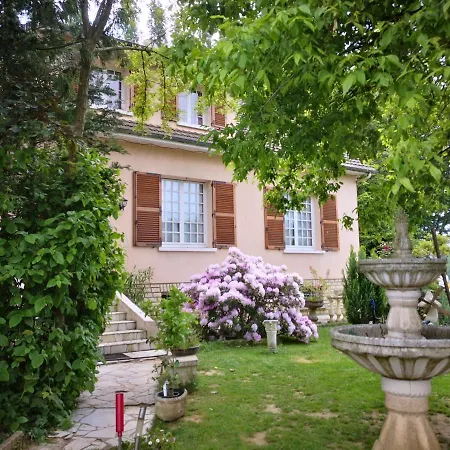 Au Jardin Fleuri