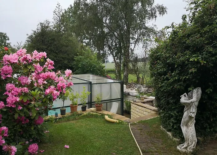 Au Jardin Fleuri Secondigny